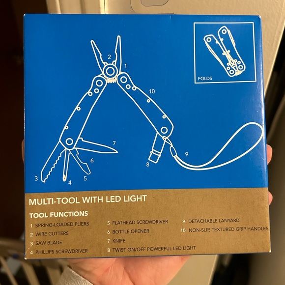 NIB Columbia Multitool - Picture 2 of 2